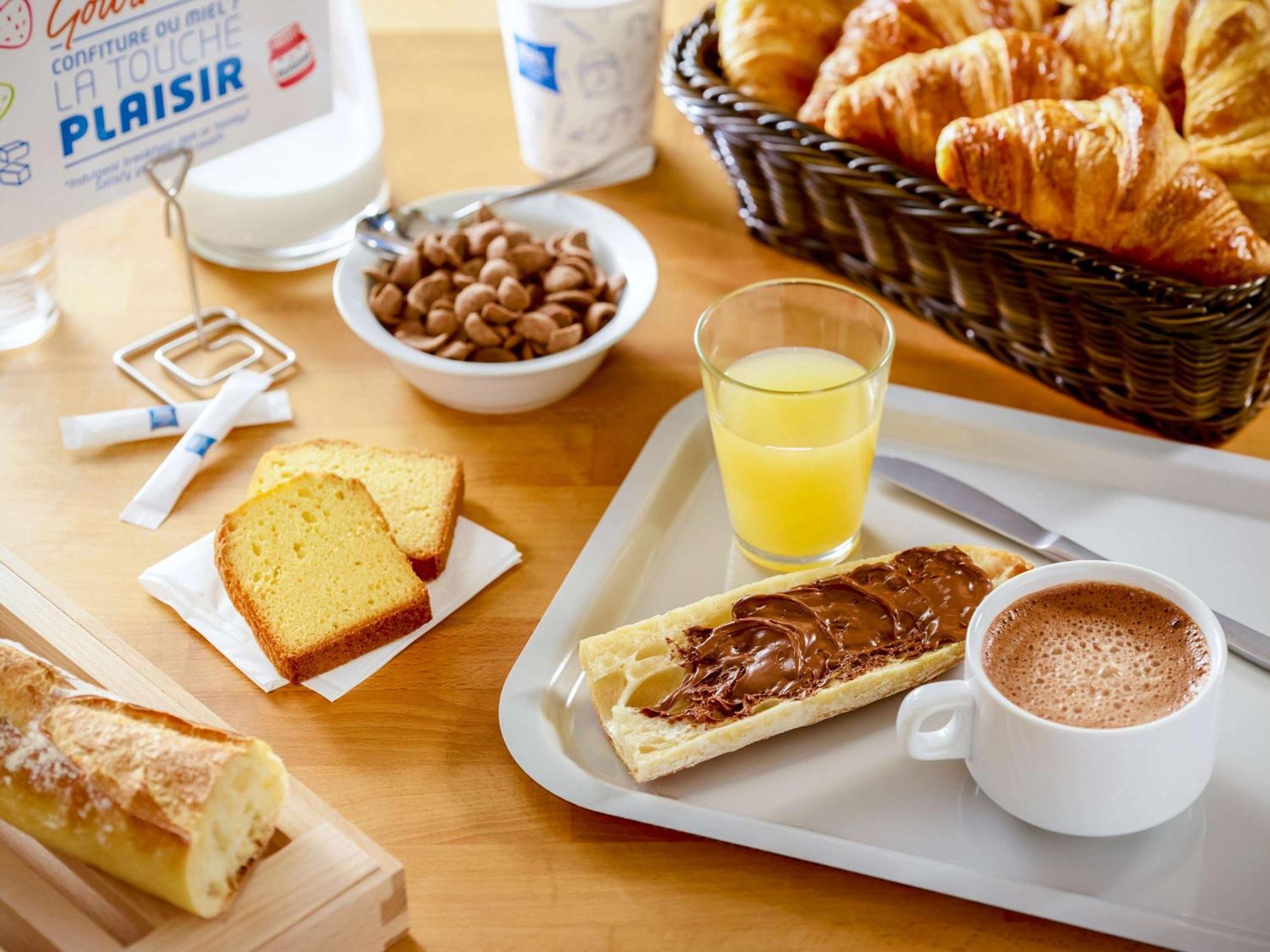 Ibis Budget Brest Sud Plougastel - Hotel Renove Екстериор снимка